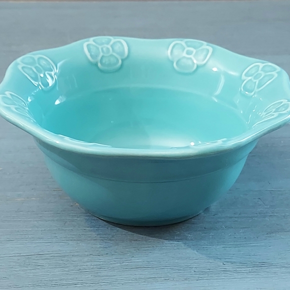 Vintage USA Pottery Bowl - Picture 7 of 7